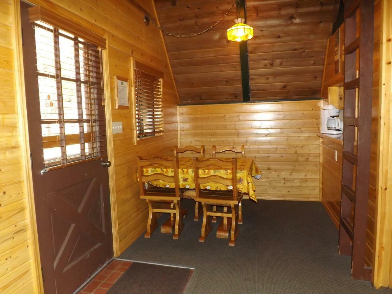 Arizona Mountain Inn & Cabins 깃대 외부 사진