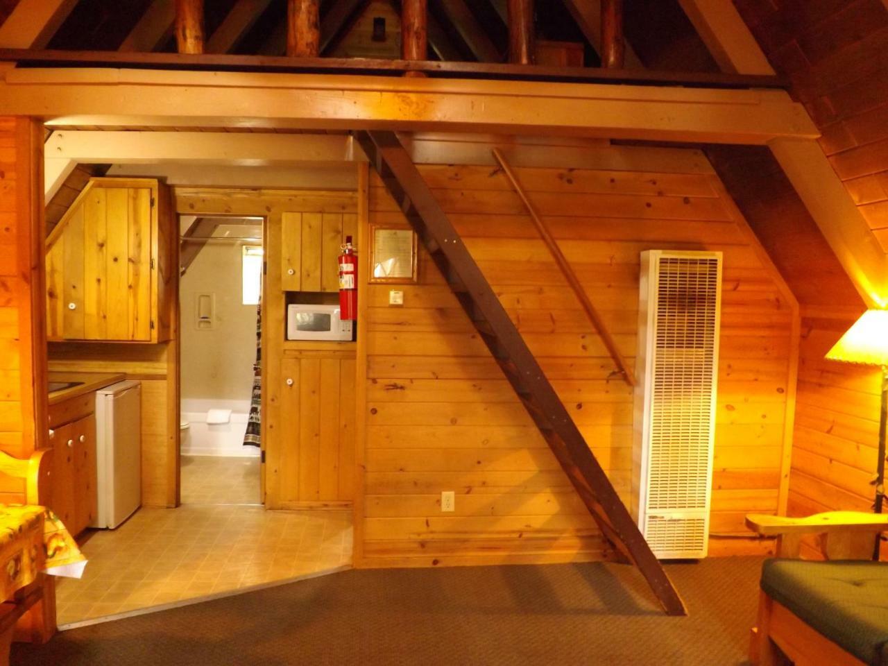 Arizona Mountain Inn & Cabins 깃대 외부 사진