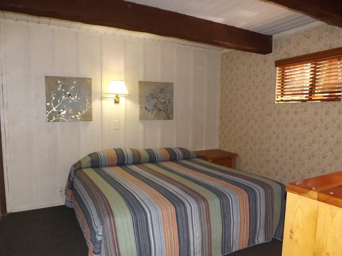 Arizona Mountain Inn & Cabins 깃대 외부 사진