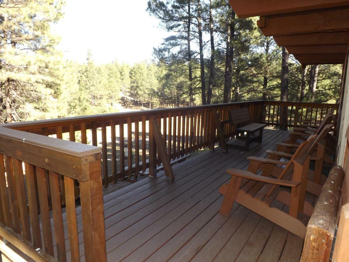 Arizona Mountain Inn & Cabins 깃대 외부 사진