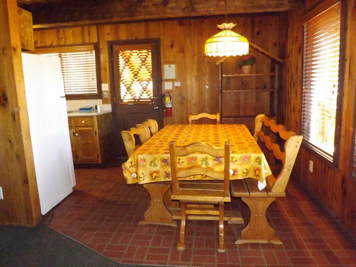 Arizona Mountain Inn & Cabins 깃대 외부 사진